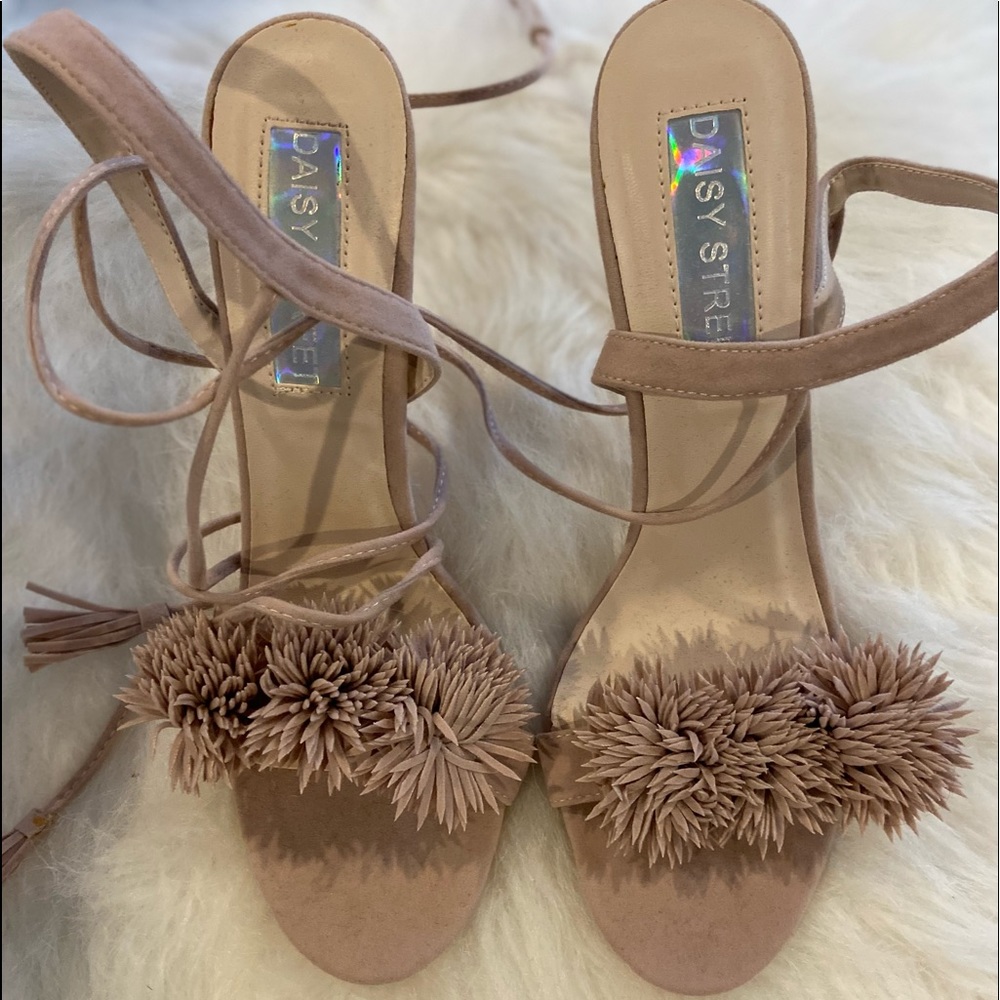 Daisy street lace up heels